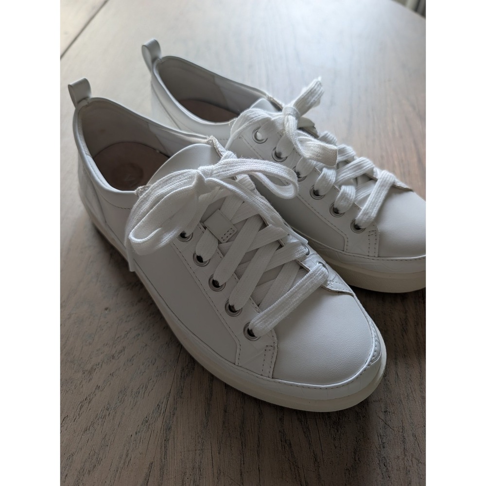 Vionic Winny Women's Sneaker White Leather Size 6.5 New, No Box